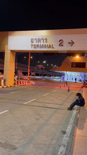 A day in Bangkok Airport