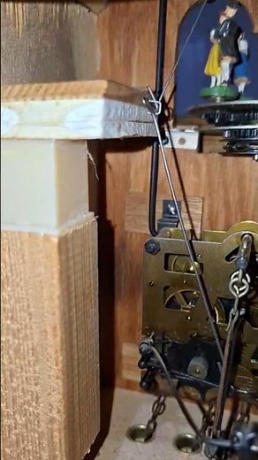 Mechanical Cuckoo Clock Melody #shorts #cuckooclock #melody #vintageclock #relaxingsounds #clockwork