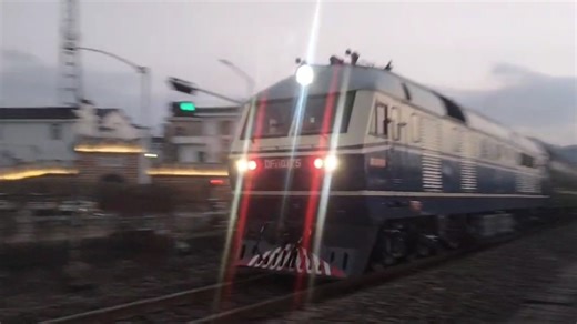 2025年最后一拍，上局合段DF11 0175牵引k1110