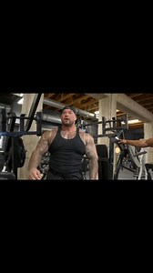train heavy back not arms haha | Big Boy