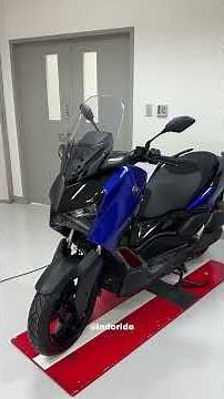 YAMAHA XMAX 250 2026 BLUE COLOR #indoride #xmax250