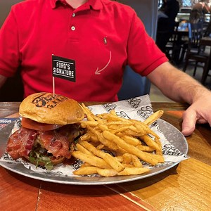 The guide to a complete lunch: ✅ Burger ✅ Craft Beer ✅ Ford's Fries And don't forget.... ✅ Ketchup | Ford's Garage