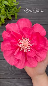 589K views · 4K reactions | Easy Crepe Paper Flowers Tutorial – DIY Beautiful Blooms! #crepepaperflowers #diycrafts #paperflowers #Christmas | VIKI Studio DIY | Facebook