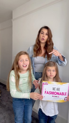 Imogen ✨ on Instagram: "Behind the scenes: ‘influencer with children’    watch til the end  it’s not easy "