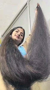 Click click click...💞#guinessworldrecord #reels #reelsinstagram #reelitfeelit #longhair #smitalongesthair #reeltrending #reel #blackhair #reelkarofeelkaro #smitasrivastava #instareels #instagood #instalike #instamood #instafashion | Smita Srivastava