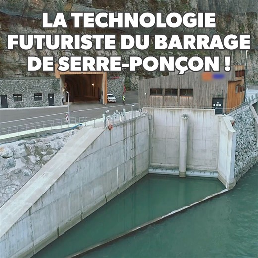 🌊 La technologie des barrages n’a fait qu’évoluer à travers le temps. Comment faire pour palier aux différents besoins et construire de pareils ouvrages ? ▶️ Barrage de tous les records,sur RMC BFM PLAY https://www.rmcbfmplay.com/ | RMC Découverte