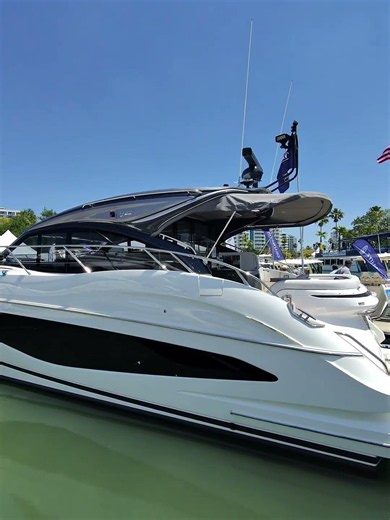Princess F50 & V50 – Sarasota Boat Show Highlights | YachtBuying101.com