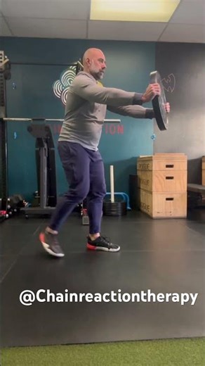 Plate horizontal press to reverse lunge