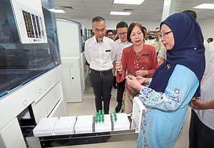 ‘No problem with uniforms’