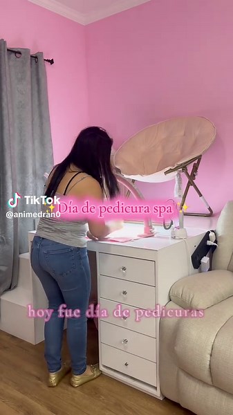 Día de Pedicura Spa: Tutorial y Consejos de Nail Art