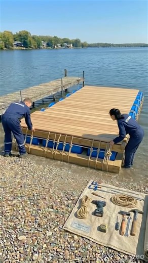 From Scratch to Floating Cabin 🛶