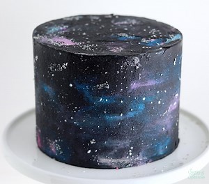 Galaxy Cake Tutorial - Sugar & Sparrow