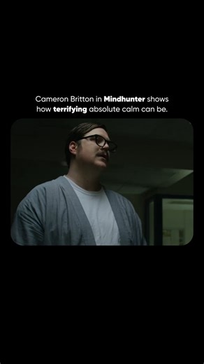 Cinematic Diaries on Instagram: "Cameron Britton as Ed Kemper in Mindhunter is one of the most unsettling performances of the last decade. The calm voice, polite smile, and sudden shifts into pure darkness make him terrifying without ever raising his tone. He studied Kemper deeply, nailed every mannerism, and delivered something genuinely haunting. #cameronbritton #mindhunter #mindhunternetflix #edkemper #jonathangroff #cinematicdiaries"