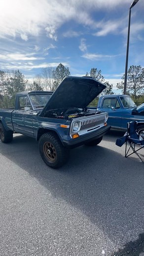 33 reactions | Here’s a build we don’t see every day. A fully built Jeep Comanche with 6.2 LS swap, coil over front suspension and 4-link air bag rear suspension as well as a full interior. We love out of the norm builds when done this well what do you think? #streettrucks | Street Trucks | Facebook