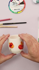 Let’s get glazing—without the kiln! 🎨🔥 Check out how to use our ceramic paints to create a glazed effect on ceramics, no firing required! With layered translucent colours, we’re painting a vibrant yellow and orange flower on a ceramic cup that looks like it’s fresh from the kiln—but way easier. Watch the magic happen and give it a try yourself! What would you paint first? 👇 AU link: https://www.montmarte.com.au/blogs/projects-how-to/how-to-make-a-paint-glaze-with-ceramic-paints GLO link: http