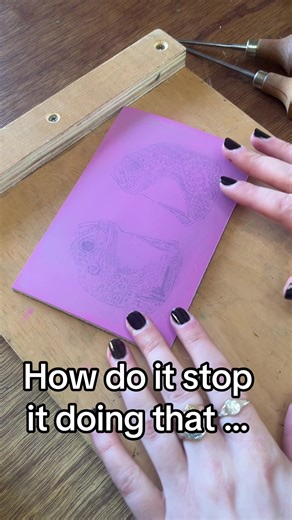 Why does my iPhone camera do this?! It’s so frustrating. Any tips, on how to change the automatic colour adjusting. #iphonecamera #iphone #artvideo #filmingtips #adviceneeded