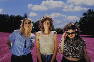 Introducing shishi: New Single, Tour Announcement, & Signing • WithGuitars