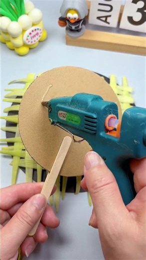 Simple Crafts | Making Mini Bamboo-Style Fans from Corn Husks! #DIY #Handicrafts