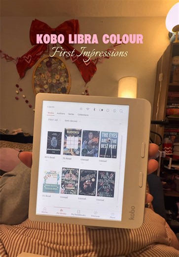 Kobo Libra Colour Review: My First Impressions!