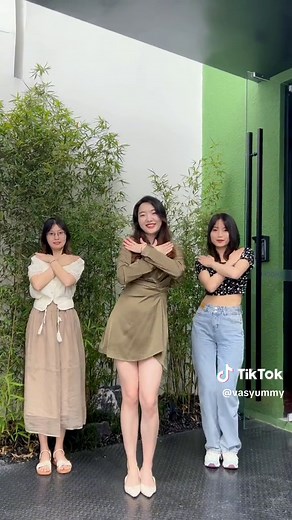 Feeling Love Dance Challenge: Expressing Emotions Through Dance