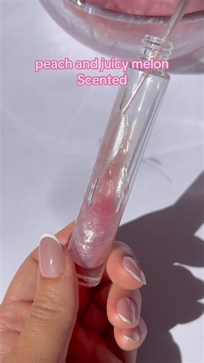 👀Are you a fruity scent girl or vanilla girl?🌸 #shorts #perfume