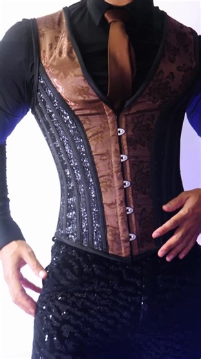 Innova Corsetry on Instagram: "Custom Corset Vest🖤🤎 #corset #menincorsets"