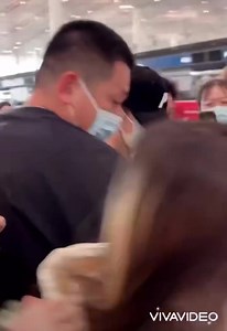 9.4K views · 2.3K reactions | Beijing  Tokyo, Japan 31 May 2023 Yibo arrived at Beijing airport and prepared to leave for Japan to attend CHANEL Métiers d'Art. Wishing you a safe trip and a smooth and happy event. #wangyibo王一博 | We Love 王一博 & YiBo’s fangoods | Facebook