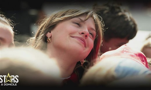 Star à domicile - Marine surprend Luane en plein salle de classe dans le Nord