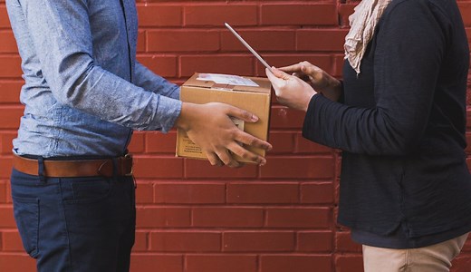 Ecommerce Guide to Shipping Insurance: Carriers & Benefits Explained