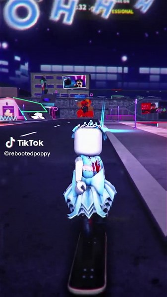 SKATING AGAINN 🛼 #roblox #rebootedpoppy | roblox edit