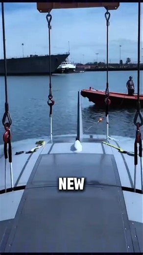 Gov Genius on Instagram: "US Military’s Next-Gen Underwater Drone That Changes Naval Warfare"