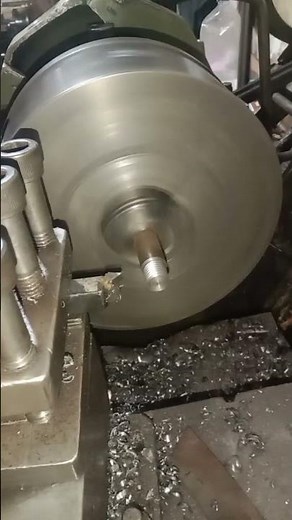 lathe machine threading process in the outside diameter thread #lathe #machine #lathemachine #tool