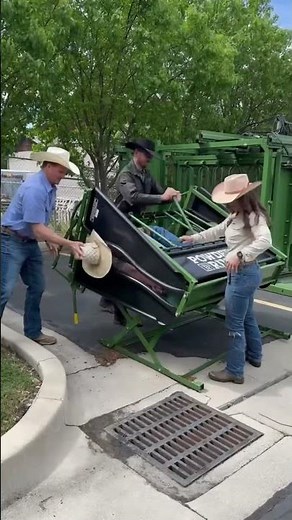 Pro tip! Always test drive livestock equipment before you buy it! Have you used a calf table before?