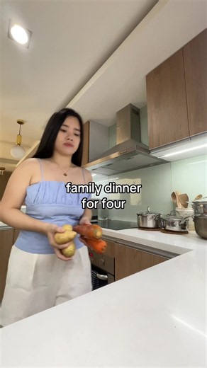 Chicken Afritada Recipe for Family Dinner (Serves 4)