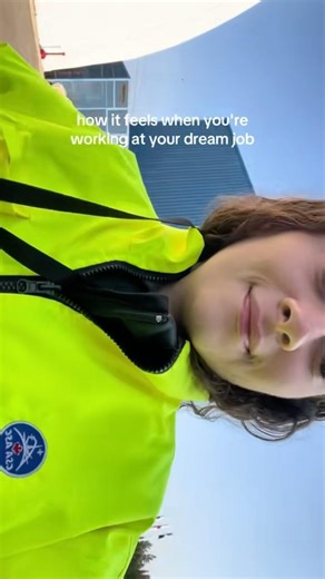 👩‍🚀🚀🛰️: my 7 year old self would be screaming #space #aerospaceengineering #rocketscience