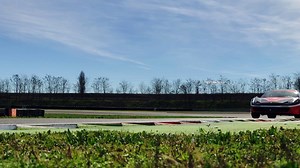 Curve e traiettorie: scopri come affrontarle grazie ai consigli di Davide Valsecchi in #FastAndSerious! Mettili in pratica giocando al #GeneraliFantaGP 🏁 ➡️ http://generalifantagp.sky.it | Generali Italia