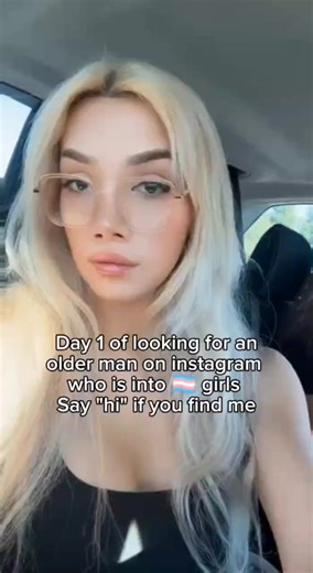 Exploring Transgender Experiences in the Digital Age