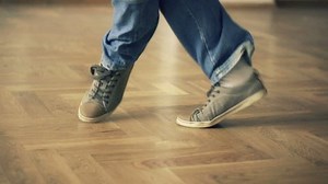 clip-3373223-dancer-feet-dancing-super-slow-motion-shot