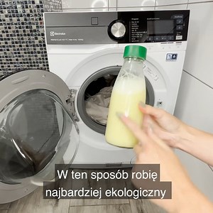 1M views · 14K reactions | Wrzucam kasztany do wrzątku. Tak robię z nich płyn do prania za 0 zł  | Sprytne Triki | Facebook