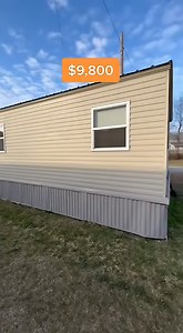 313K views · 1.9K reactions | mobile home tour under $10,000. Basic metal exterior, simple rooms, and a clean interior layout. #mobilehome #rawtour #mobilehometour | Mobile Homes For Sale Under 5000 | Facebook