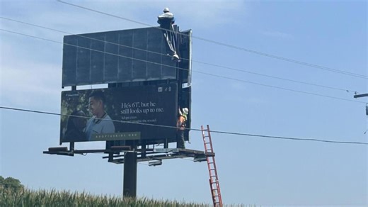 Proud Boys' extremist recruiting billboard taken down near Illinois high school