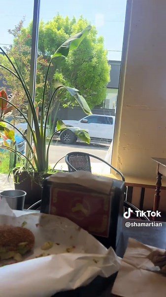 Descubre DOS Hermanos Bakery en Portland