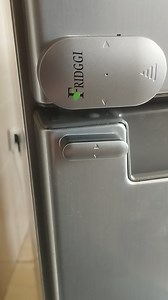 How to install FRIDGGI alarm on a double-door fridge (French door / side-by-side)