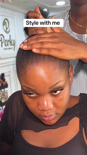 Learn Glueless Hairstyling Techniques in Our Classes