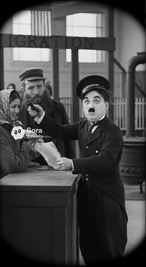 Charlie Chaplin As an immigration inspector Sora Clip