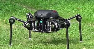 The spider-shaped robot moves faster than a human (Video)