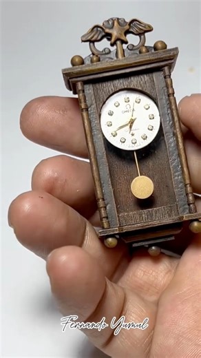 Turning a broken watch into a mini grandfather clock 😊 #MiniatureArt #dioramaartist #miniaturequotes #miniatureartwork #fyp #everyone #dioramaart #filipino #miniature #DIY #diorama | Fernando Yumul