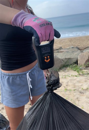 YOU GUYS ARE AMAZING! #volunteer #beach #turtle #travel #traveltheworld