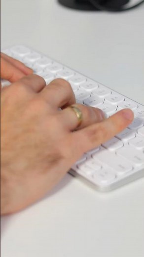 Samsung DeX looks amazing on the UPerfect O2 16" 3K OLED monitor!