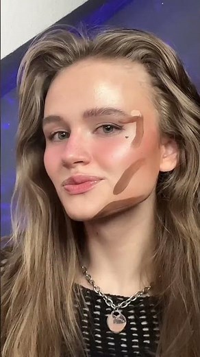 How to get model cheekbones like Bella Hadid (easy)😳✨ | JULIA GISELLA